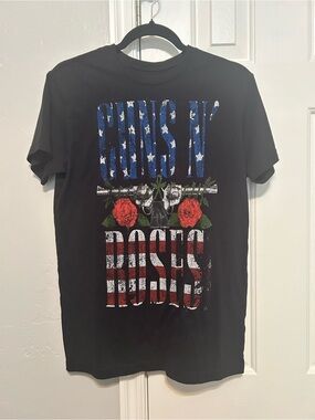 Guns N' Roses Black Graphic Tee with Red & Blue Print
